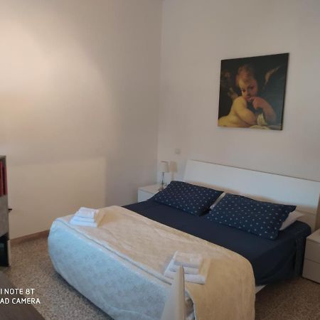 Bab San Feliciano Camere โฟลีโญ ภายนอก รูปภาพ