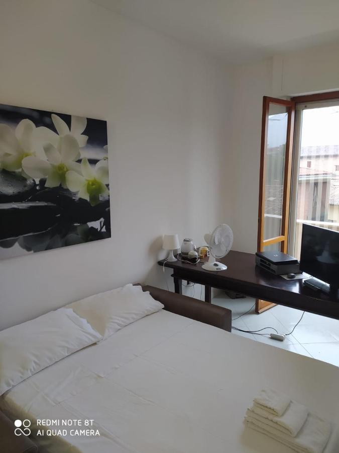 Bab San Feliciano Camere โฟลีโญ ภายนอก รูปภาพ